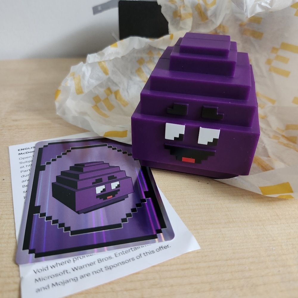 McDonalds Minecraft Grimace Egg Collectible